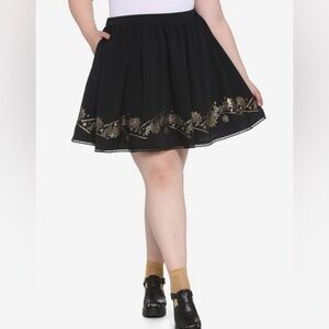 Harry Potter Black & Gold Wand Print Skirt | Women’s Size 2 ✨